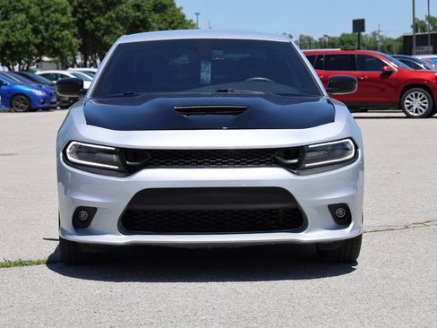 Used 2023 Dodge Charger SXT w/ Blacktop Package AWD/4WD image 2