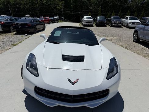 Used 2017 Chevrolet Corvette Stingray Coupe RWD image 22