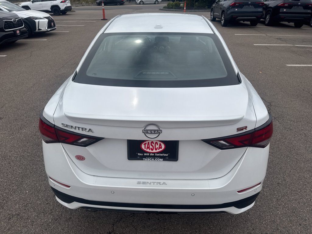 Used 2024 Nissan Sentra SR FWD image 6