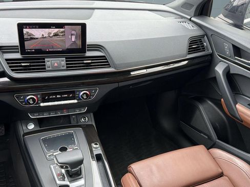 Used 2019 Audi Q5 Prestige w/ Prestige Package AWD/4WD image 27