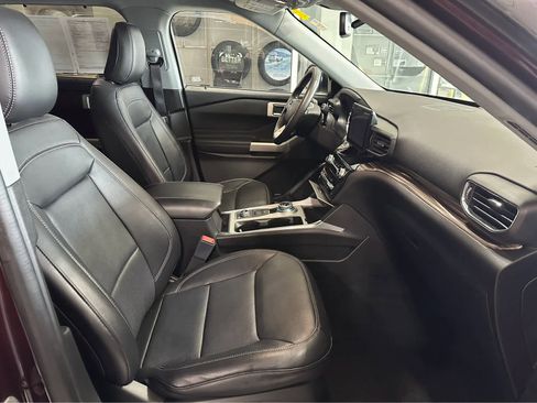 Used 2023 Ford Explorer Limited w/ Equipment Group 301A image 43