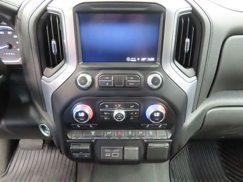 Used 2023 GMC Sierra 2500 SLE w/ SLE Value Package; image 16