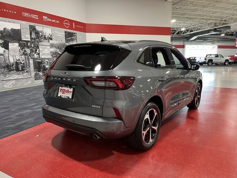 Used 2023 Ford Escape ST-Line Select w/ Tech Pack #1 image 4