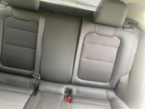 Used 2025 Chevrolet Trax LT w/ Sunroof Package FWD image 13