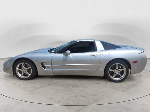 Used 2001 Chevrolet Corvette Coupe w/ Preferred Equipment Group2 RWD image 8