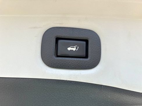 Used 2020 Nissan Rogue SL AWD/4WD image 24