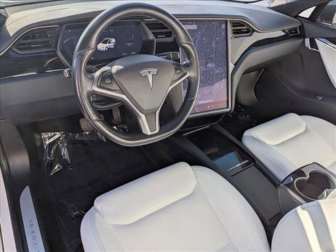 Used 2021 Tesla Model S Long Range Plus image 11