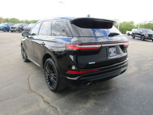 Used 2021 Lincoln Corsair Reserve w/ Equipment Group 201A AWD/4WD image 5