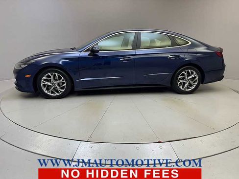 Used 2020 Hyundai Sonata SEL w/ Premium + Sunroof Package FWD image 2