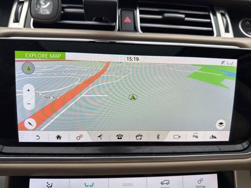 Used 2019 Land Rover Range Rover HSE image 21