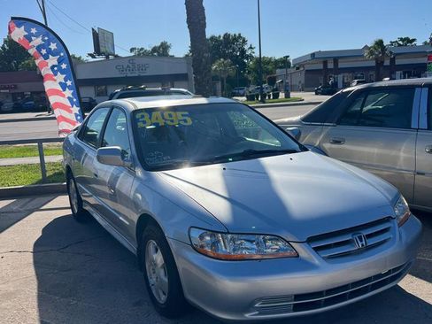 Used 2002 Honda Accord EX image 2