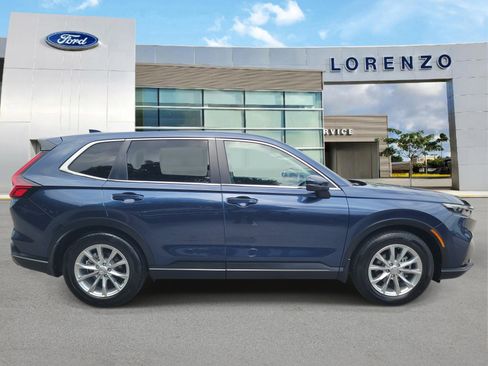 Used 2025 Honda CR-V EX-L image 4