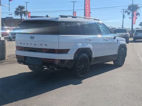 Used 2025 Hyundai Santa Fe Calligraphy image 3