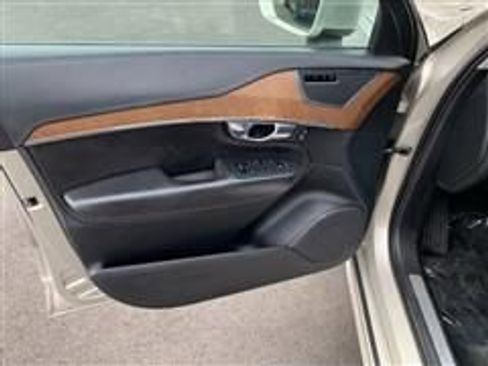 Used 2016 Volvo XC90 T6 Inscription image 34