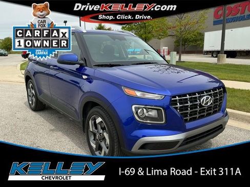 Used 2026 Hyundai Venue SEL FWD image 1
