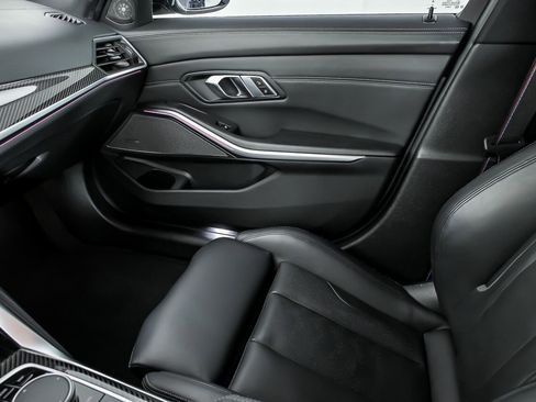 Used 2023 BMW M3 Competition AWD/4WD image 36