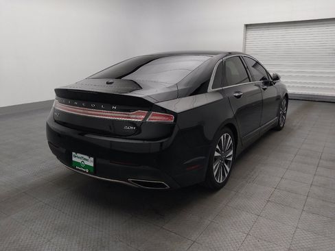 Used 2019 Lincoln MKZ Reserve FWD image 9