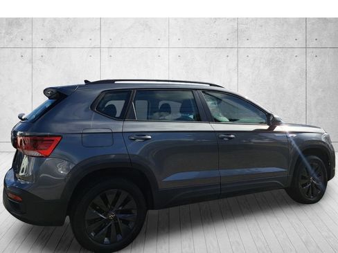 Used 2023 Volkswagen Taos S FWD image 5