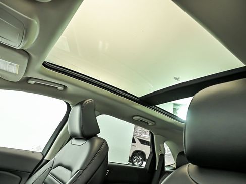 Used 2023 Ford Edge SEL w/ Convenience Package AWD/4WD image 14