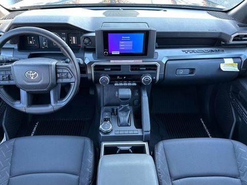 New 2025 Toyota Tacoma SR5 image 4