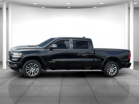 Used 2021 RAM 1500 Laramie w/ Sport Appearance Package AWD/4WD image 4