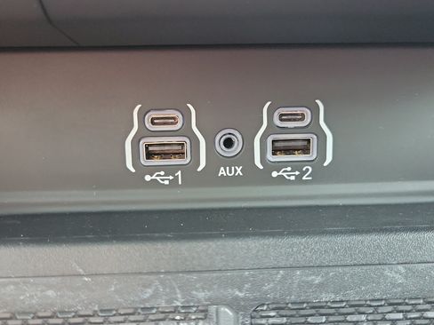 Used 2025 RAM 1500 Big Horn AWD/4WD image 31