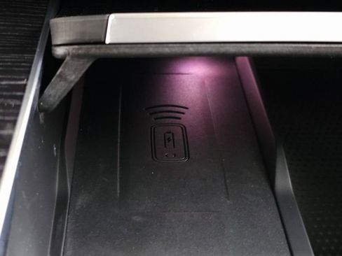 Used 2025 BMW X7 M60i image 41