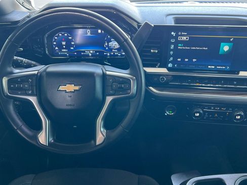 Used 2023 Chevrolet Silverado 1500 LT AWD/4WD image 11