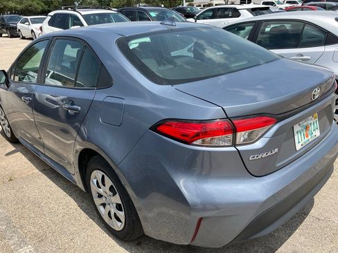Used 2024 Toyota Corolla LE FWD image 6