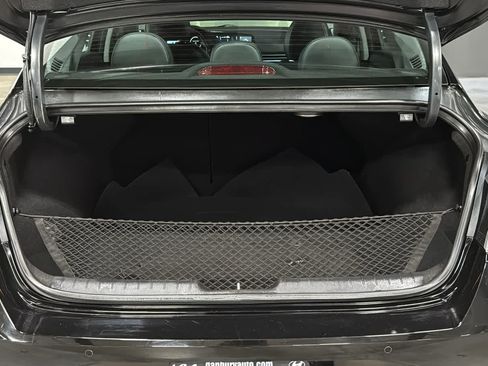Used 2022 Hyundai Elantra Limited FWD image 25