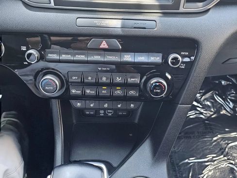 Used 2017 Kia Sportage SX FWD image 27
