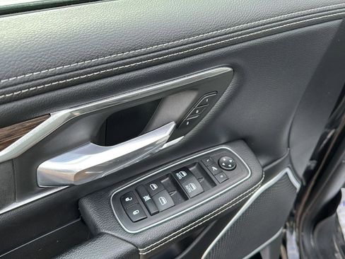 Used 2019 RAM 1500 Laramie image 20