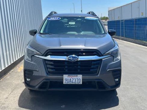 Certified 2025 Subaru Ascent Limited AWD/4WD image 2