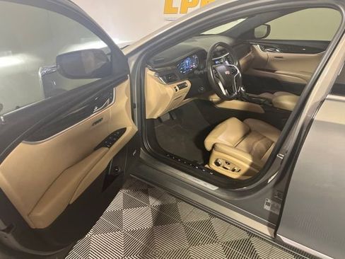 Used 2019 Cadillac XTS Platinum FWD image 12