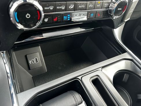 New 2025 Ford F150 Lariat w/ Equipment Group 501A Mid image 62