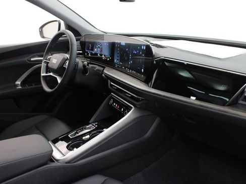 New 2026 Audi Q5 Premium AWD/4WD image 25