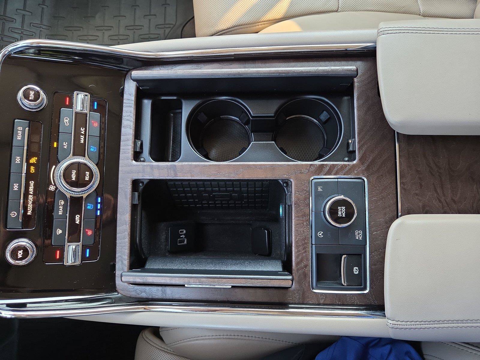 Used 2022 Lincoln Navigator L Reserve AWD/4WD image 23