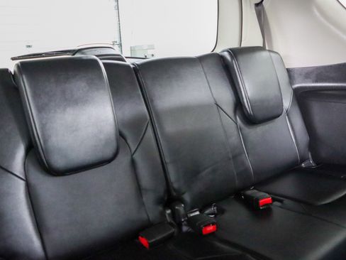 Used 2024 INFINITI QX80 Luxe w/ Cargo Package image 32