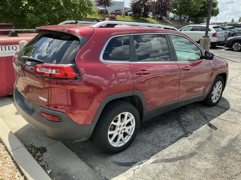 Used 2015 Jeep Cherokee Latitude FWD image 7