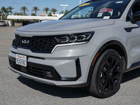 Used 2022 Kia Sorento SX FWD image 10
