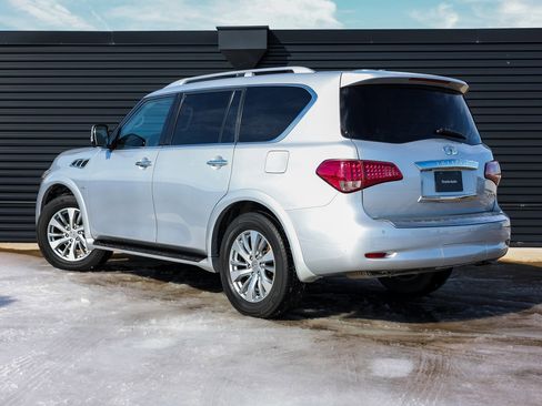 Used 2016 INFINITI QX80 Base w/ Driver's Assistance Package image 3