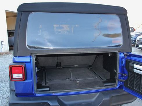 Used 2020 Jeep Wrangler Unlimited Sport S AWD/4WD image 30
