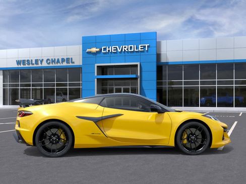 New 2025 Chevrolet Corvette Z06 RWD image 5
