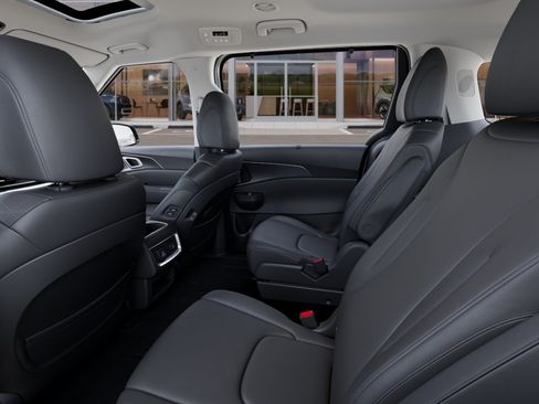 New 2027 Kia Carnival SX w/ Dark Edition Package FWD image 18