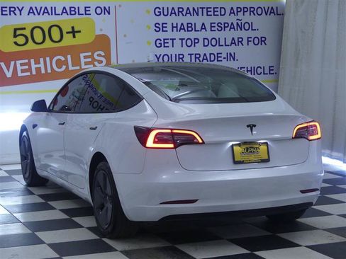 Used 2023 Tesla Model 3 Standard Range RWD image 5