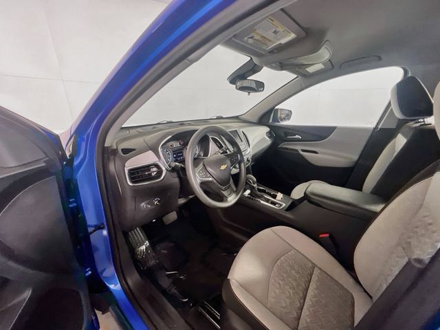 Used 2024 Chevrolet Equinox LS w/ Driver Confidence II Package FWD image 16