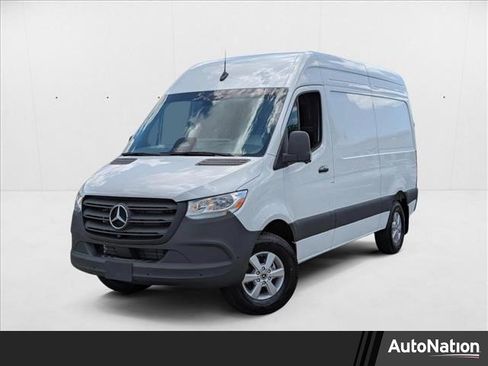 New 2025 Mercedes-Benz Sprinter 2500 image 1