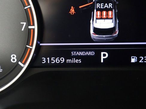 Used 2023 Nissan Rogue SV image 34