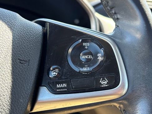 Used 2020 Honda CR-V Touring image 21