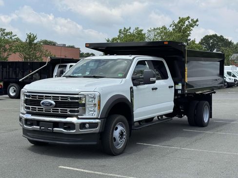 New 2025 Ford F550 4x4 Crew Cab Super Duty w/ XL Chrome Package image 6